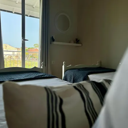 Captain Christos House Апартаменты *